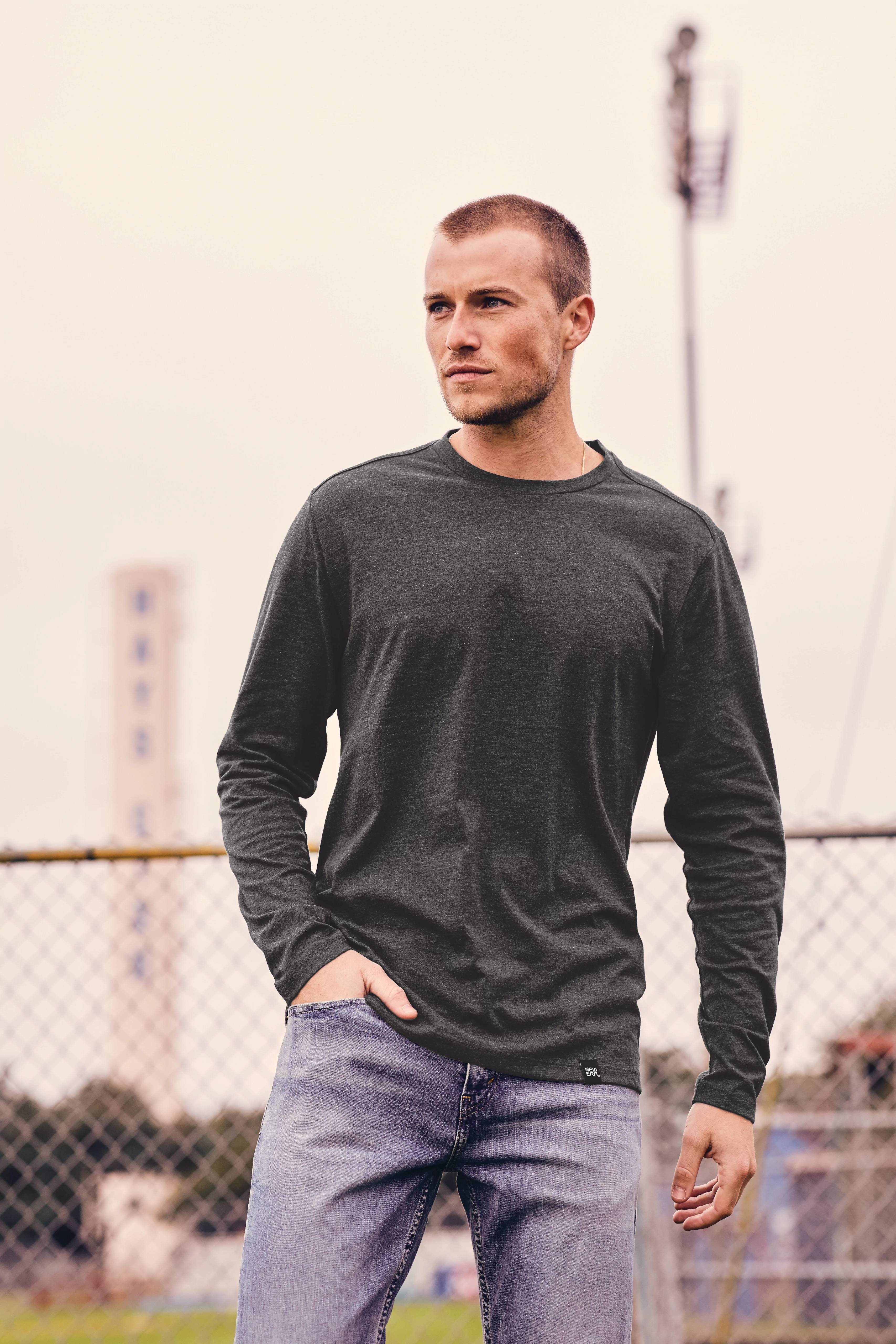 New EraHeritage Blend Long Sleeve Crew Tee