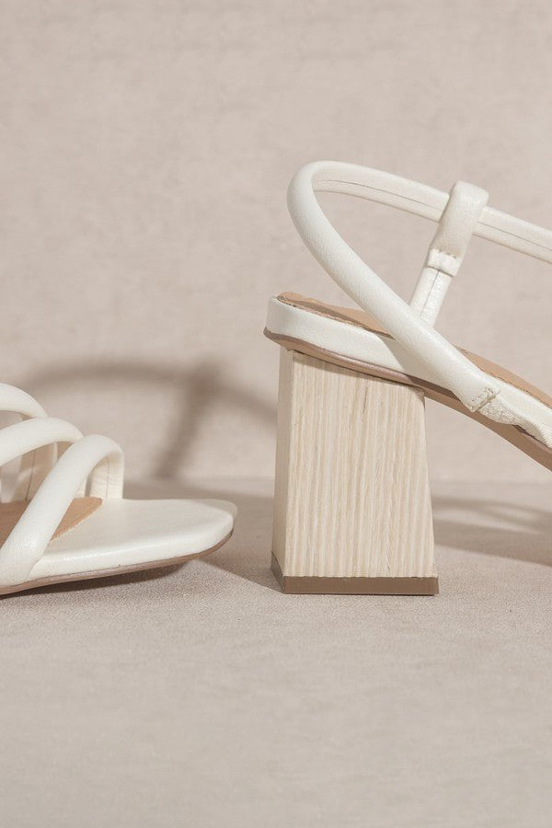 Ashley Wooden Heel Sandal - White