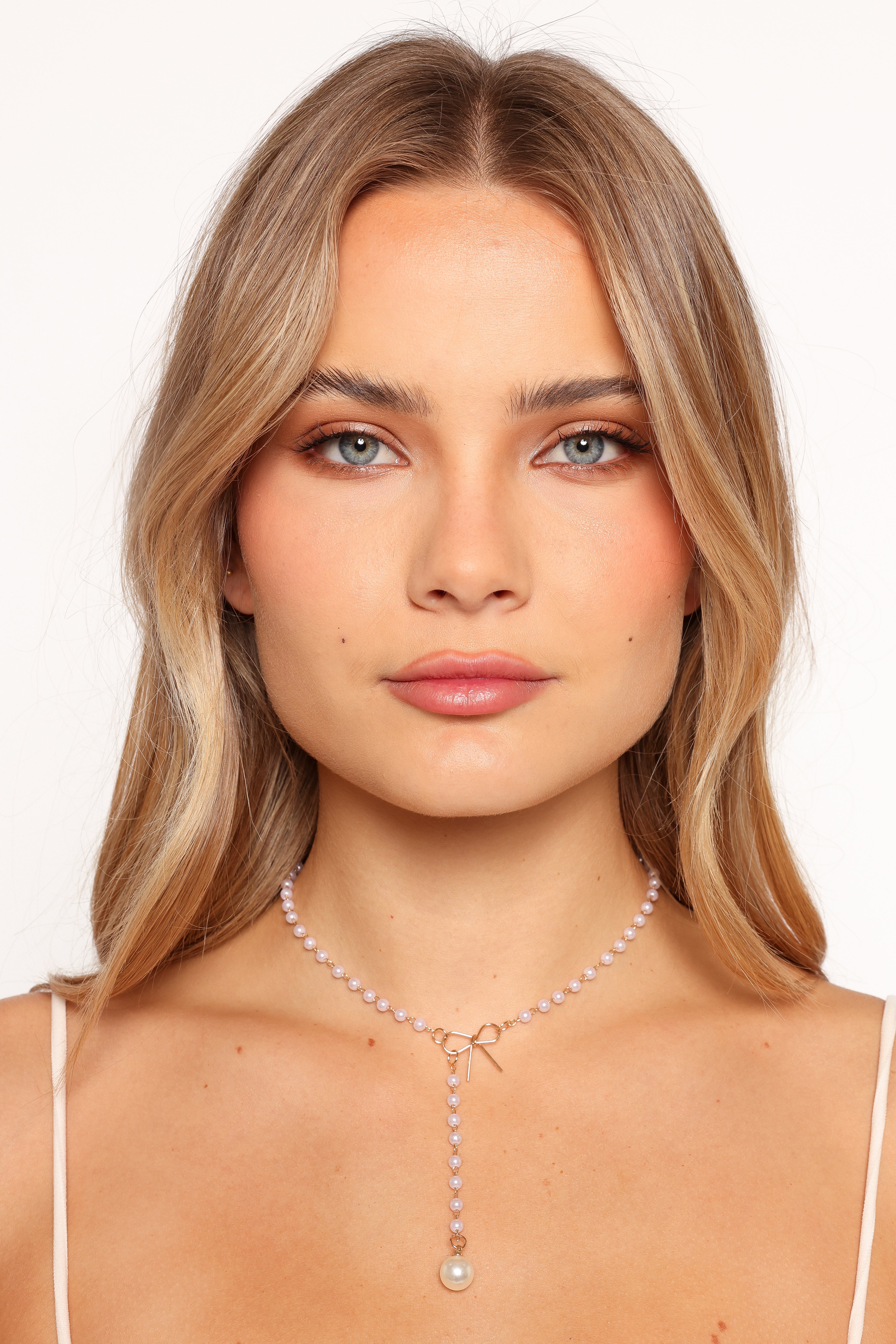 Aldo Bow Necklace - Pearl