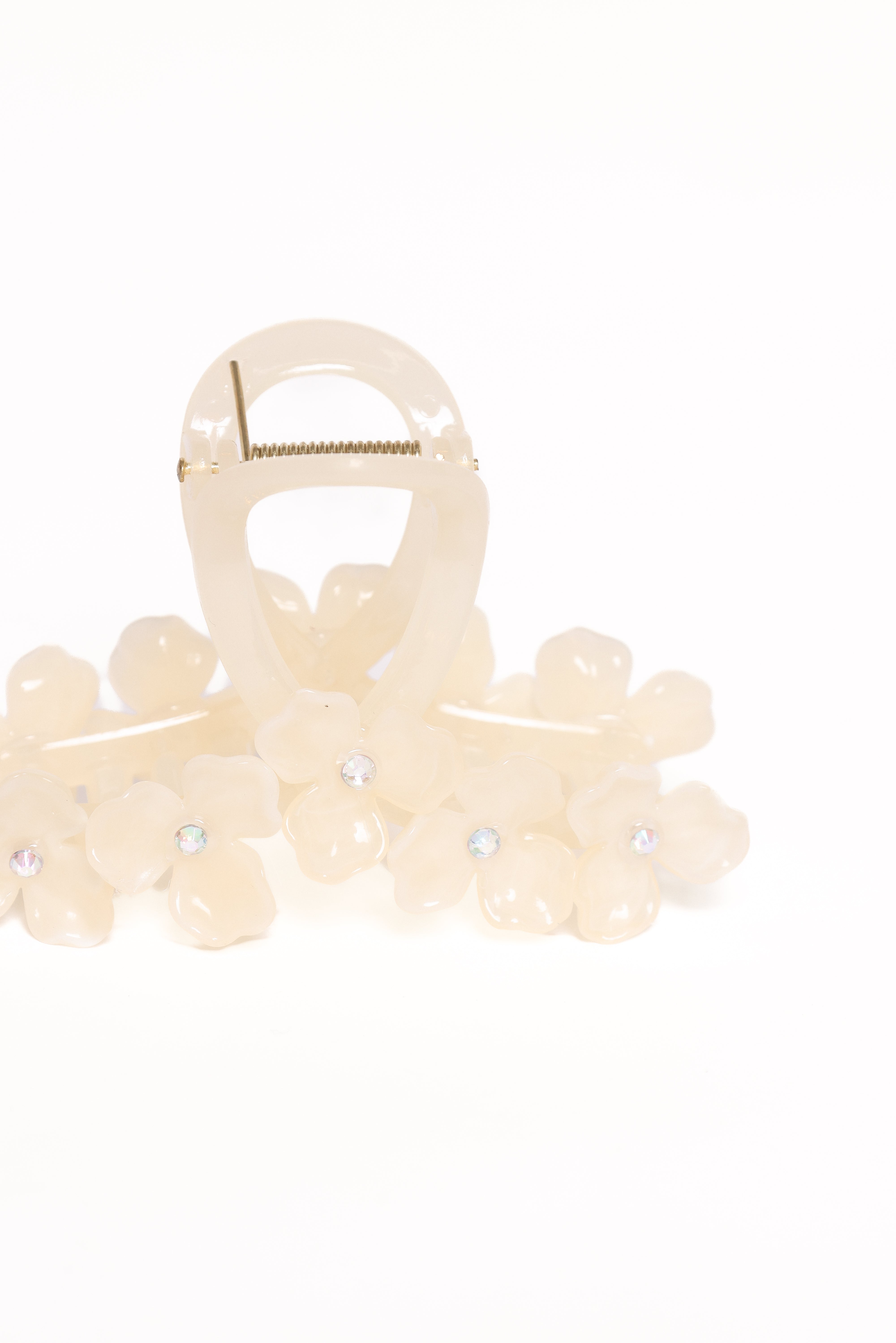 Shiloh Flower Hair Clip - Cream