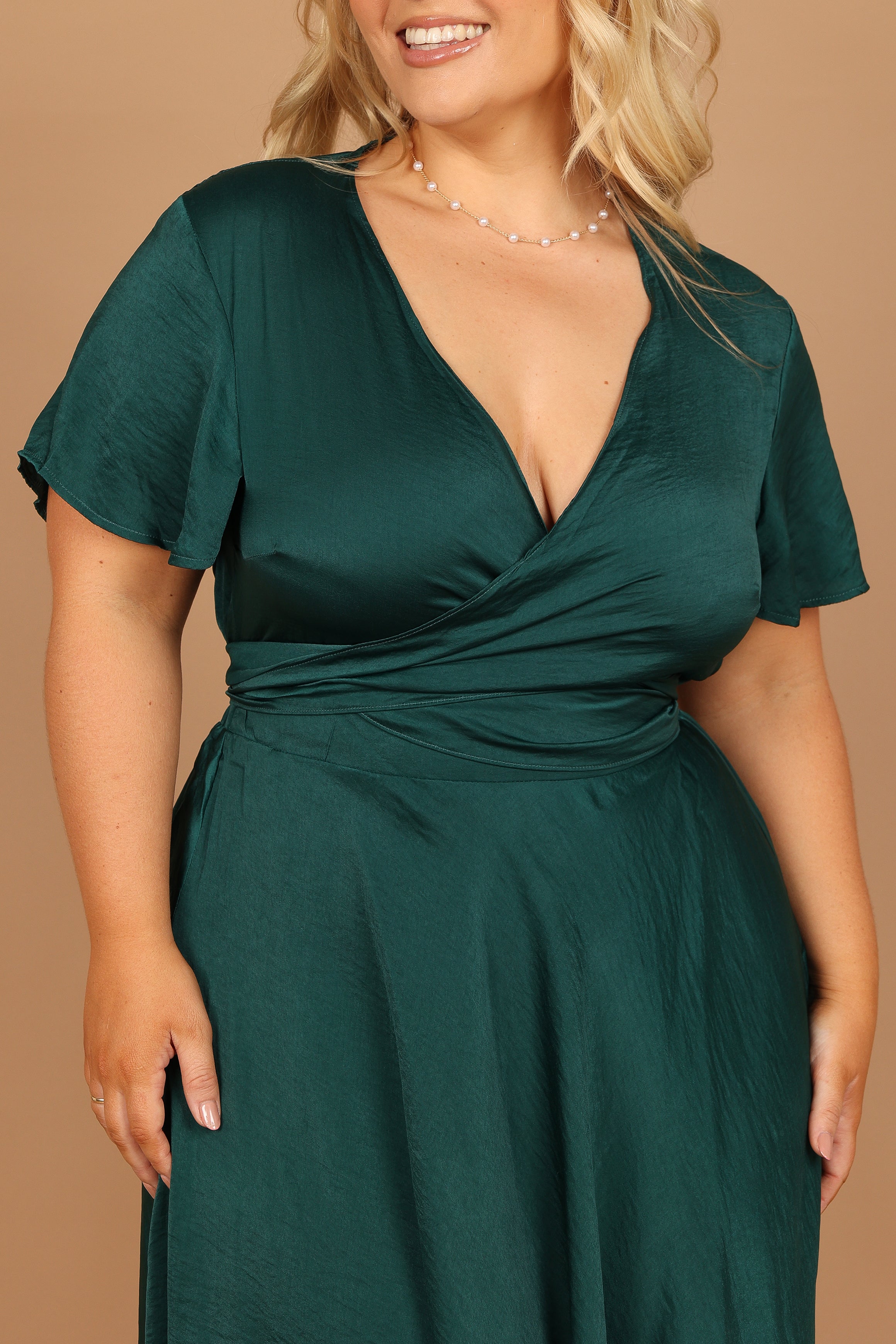 Amanda Hi Lo Tie Front Dress - Emerald