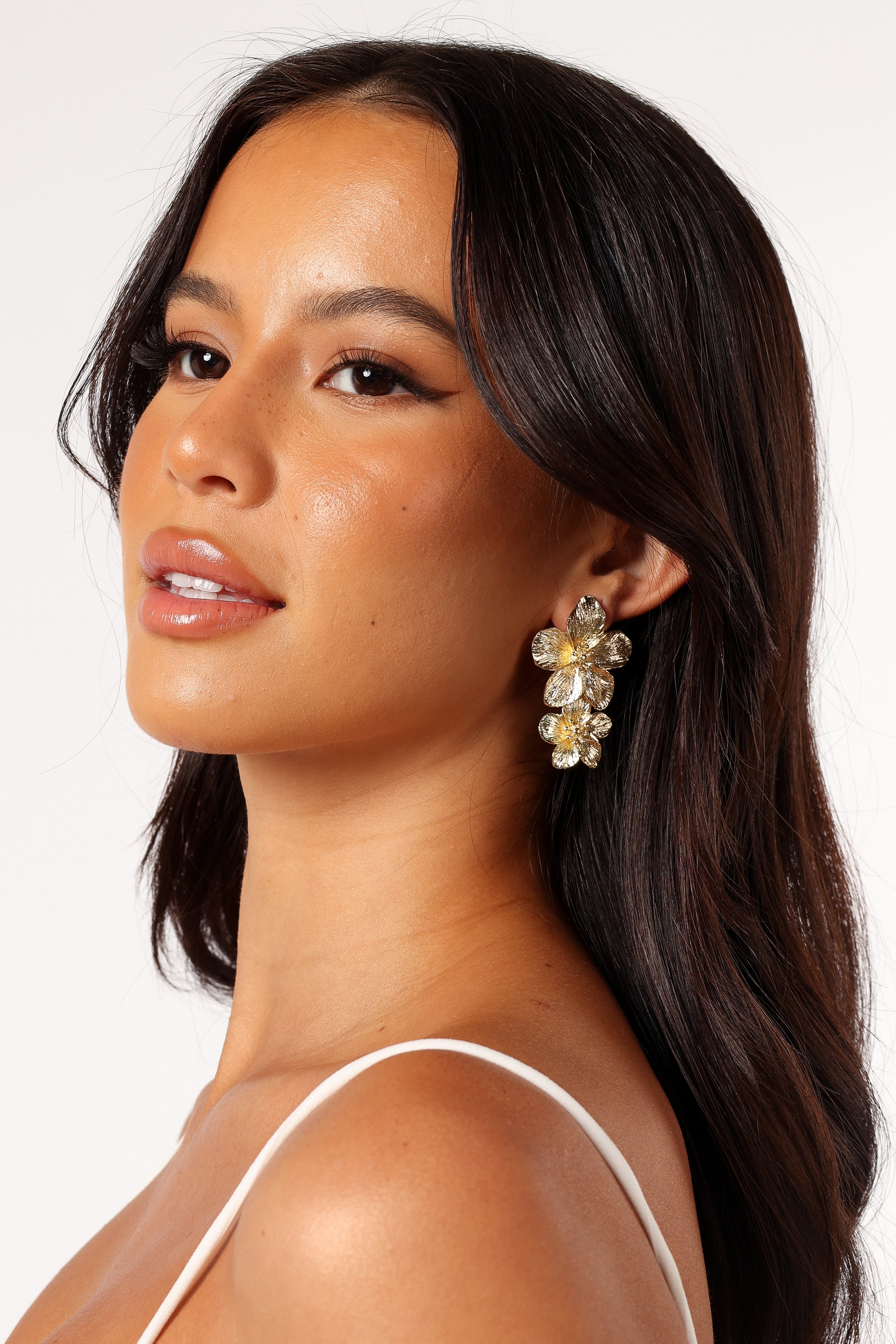 Alexa Flower Earrings - Gold