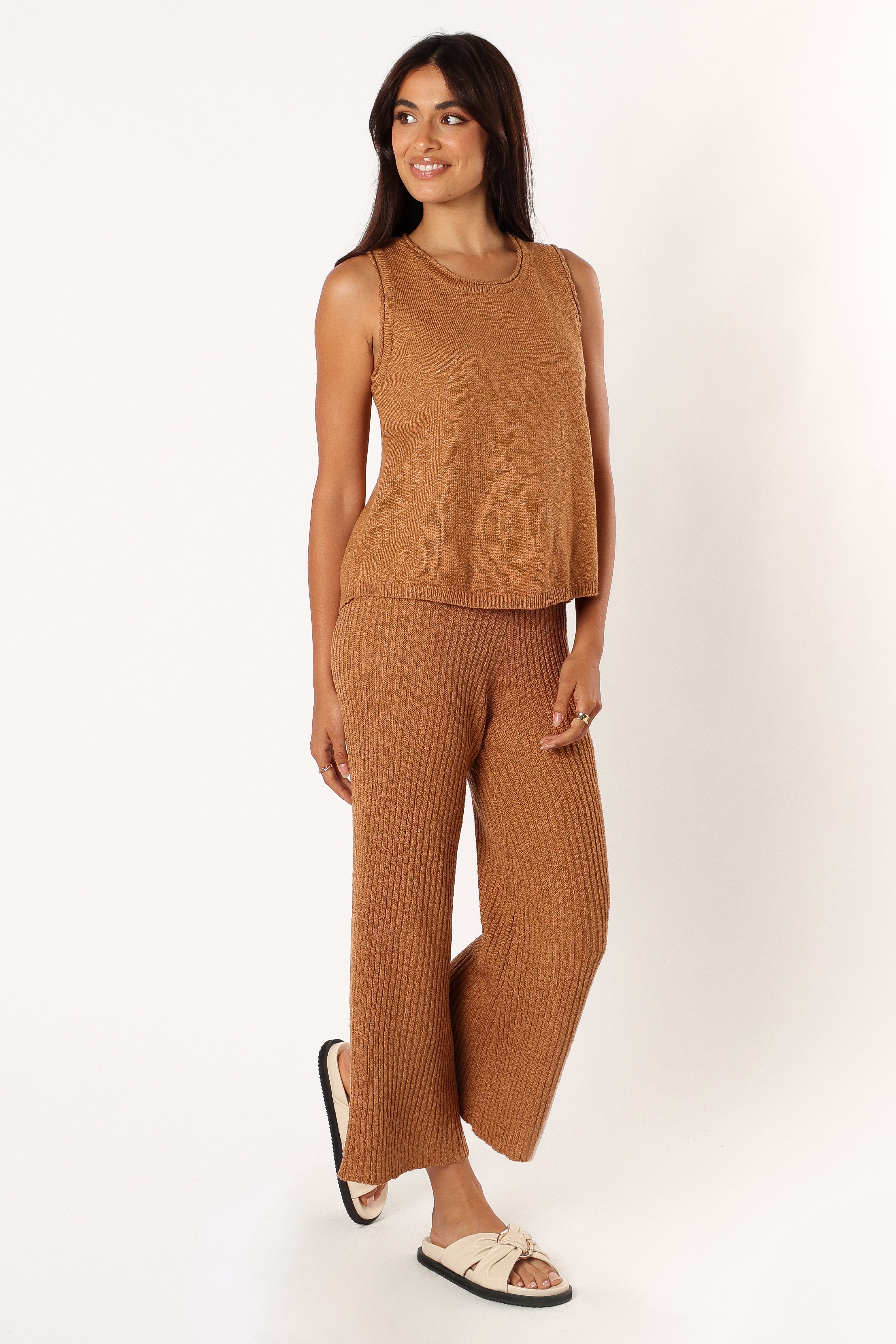 Anna Knitted Set - Brown