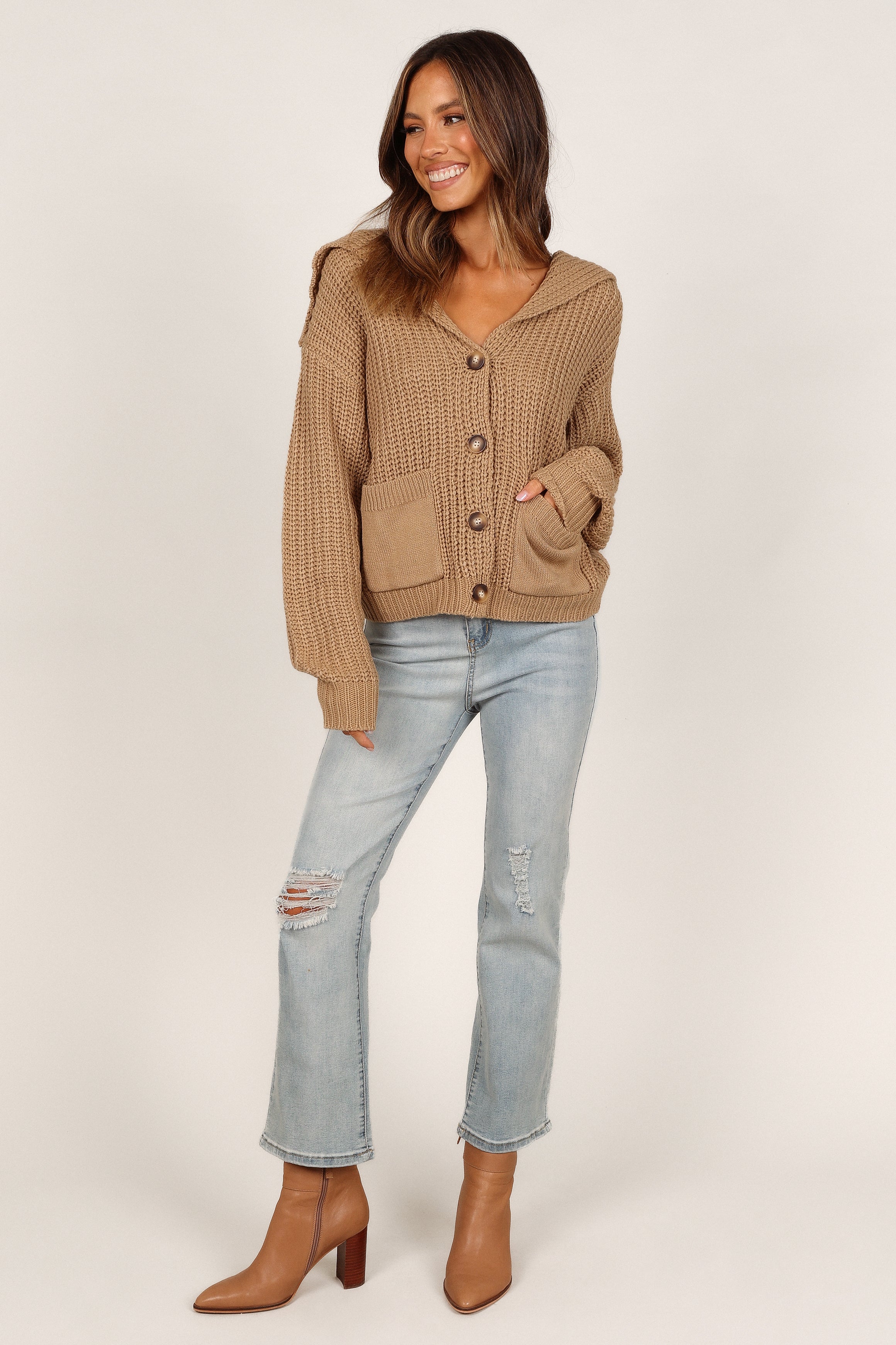 Amelia Oversize Collar Button Cardigan - Camel