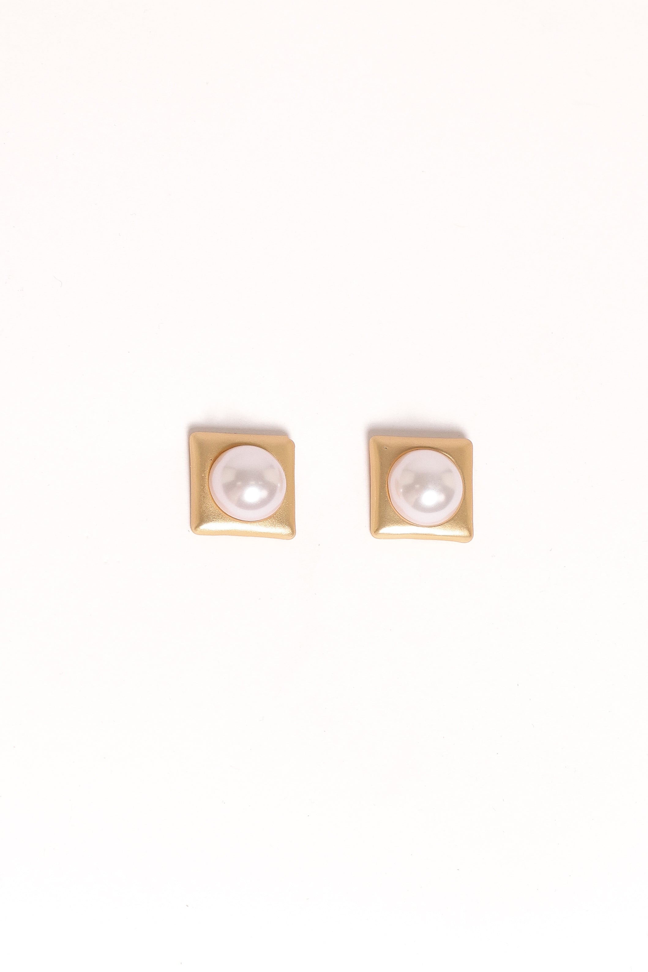 Kimmy Pearl Earrings - Gold