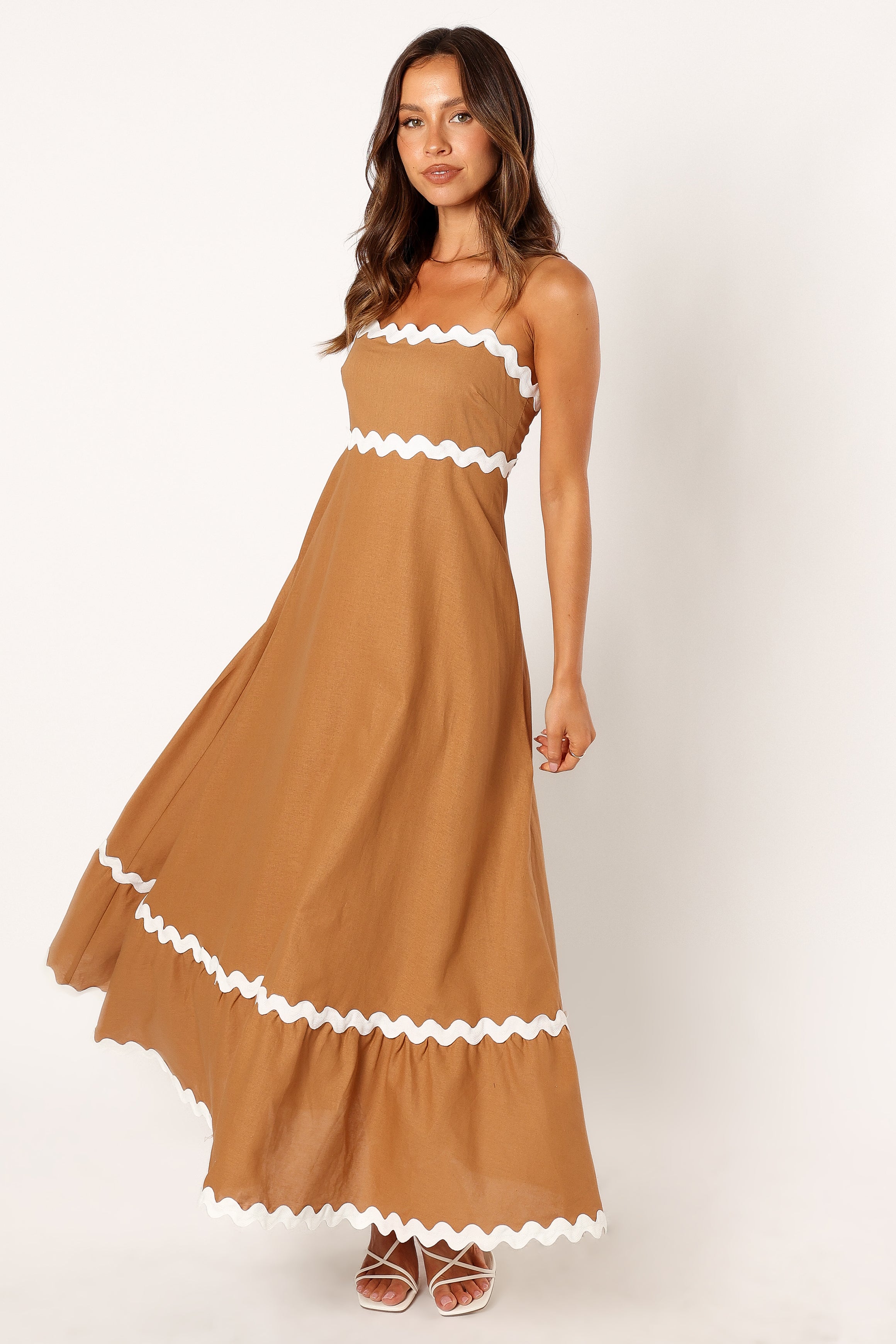 Yana Maxi Dress - Tan White