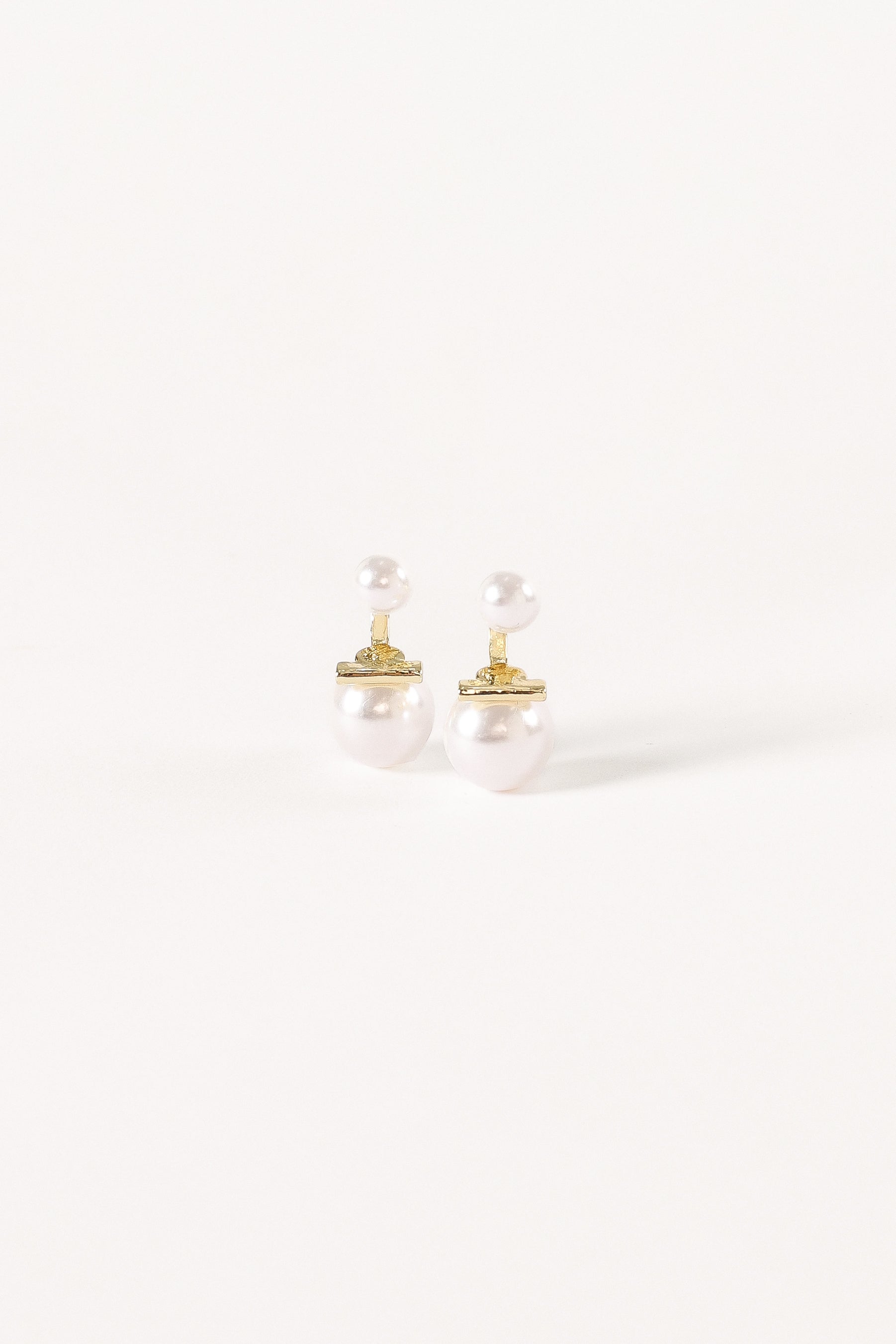 Astrid Pear Earrings - Gold