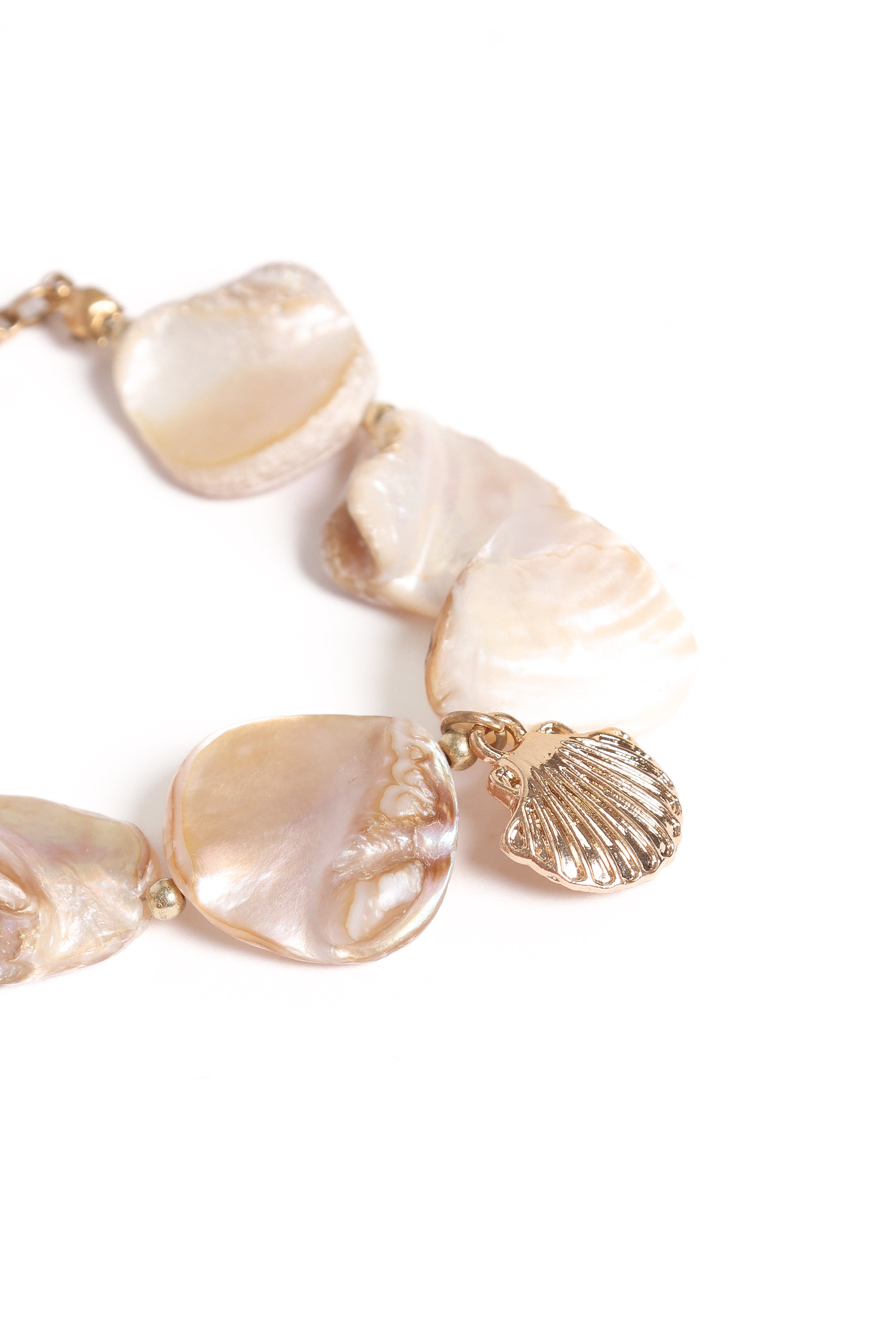 Astrid Shell Bracelet - Gold