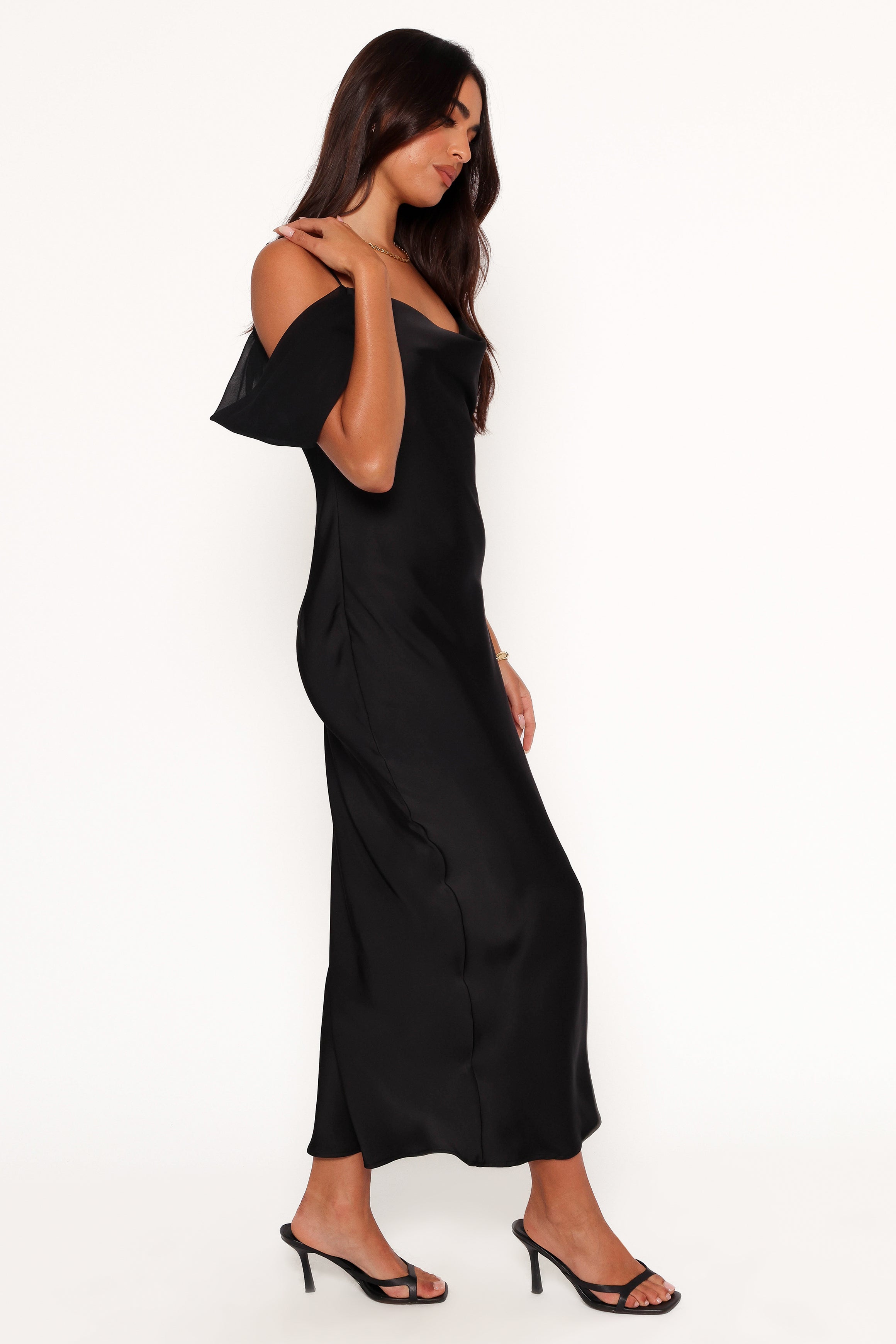 Reyna Off Shoulder Maxi Dress - Black