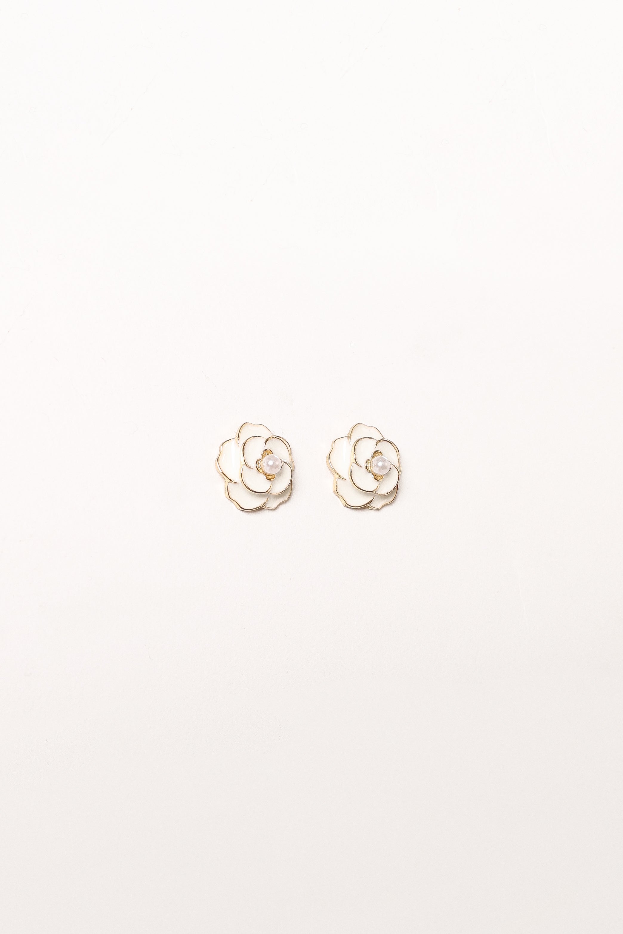 Reina Flower Earrings - Gold White