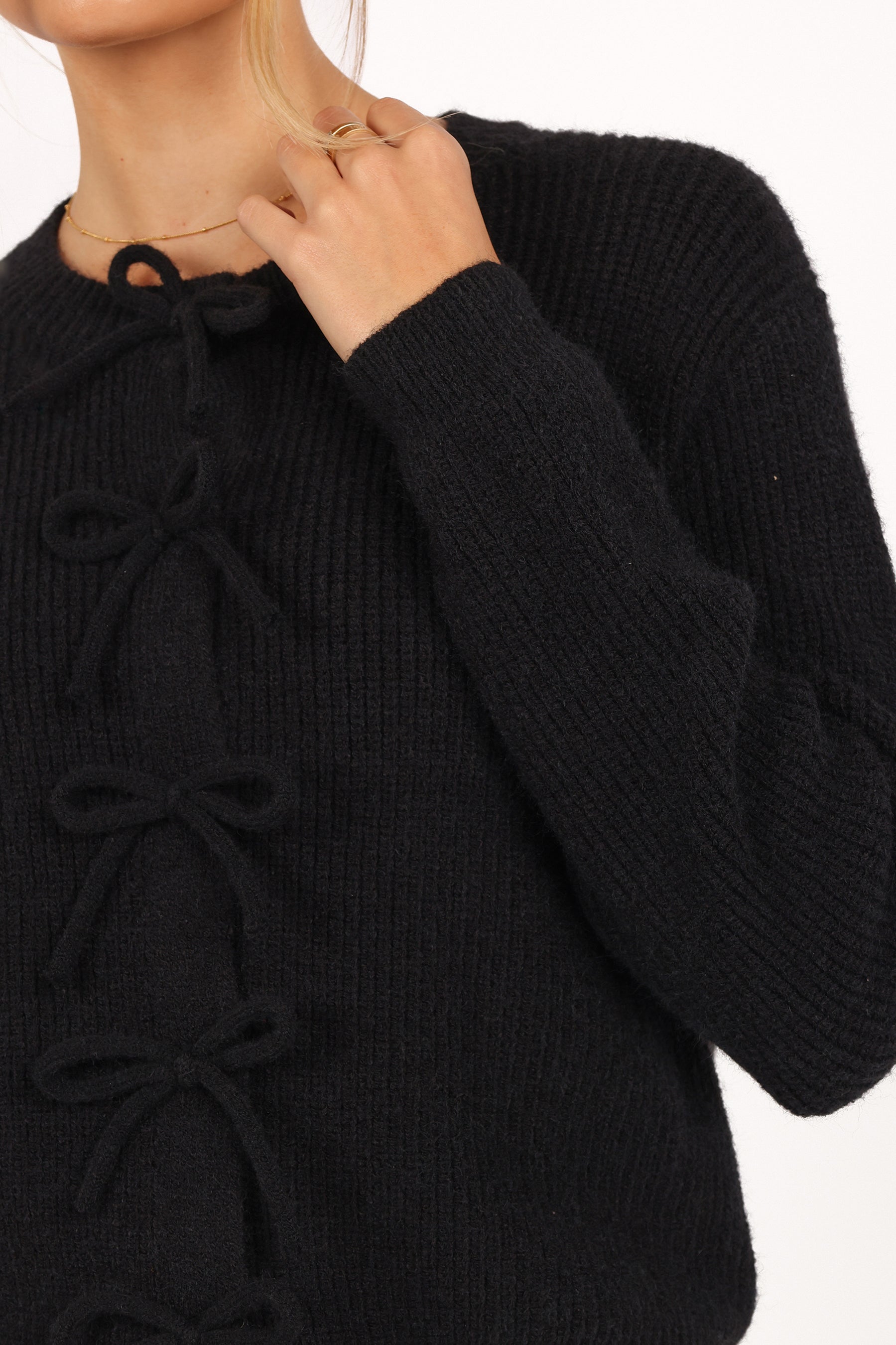 Wilde Bow Front Cardigan - Black