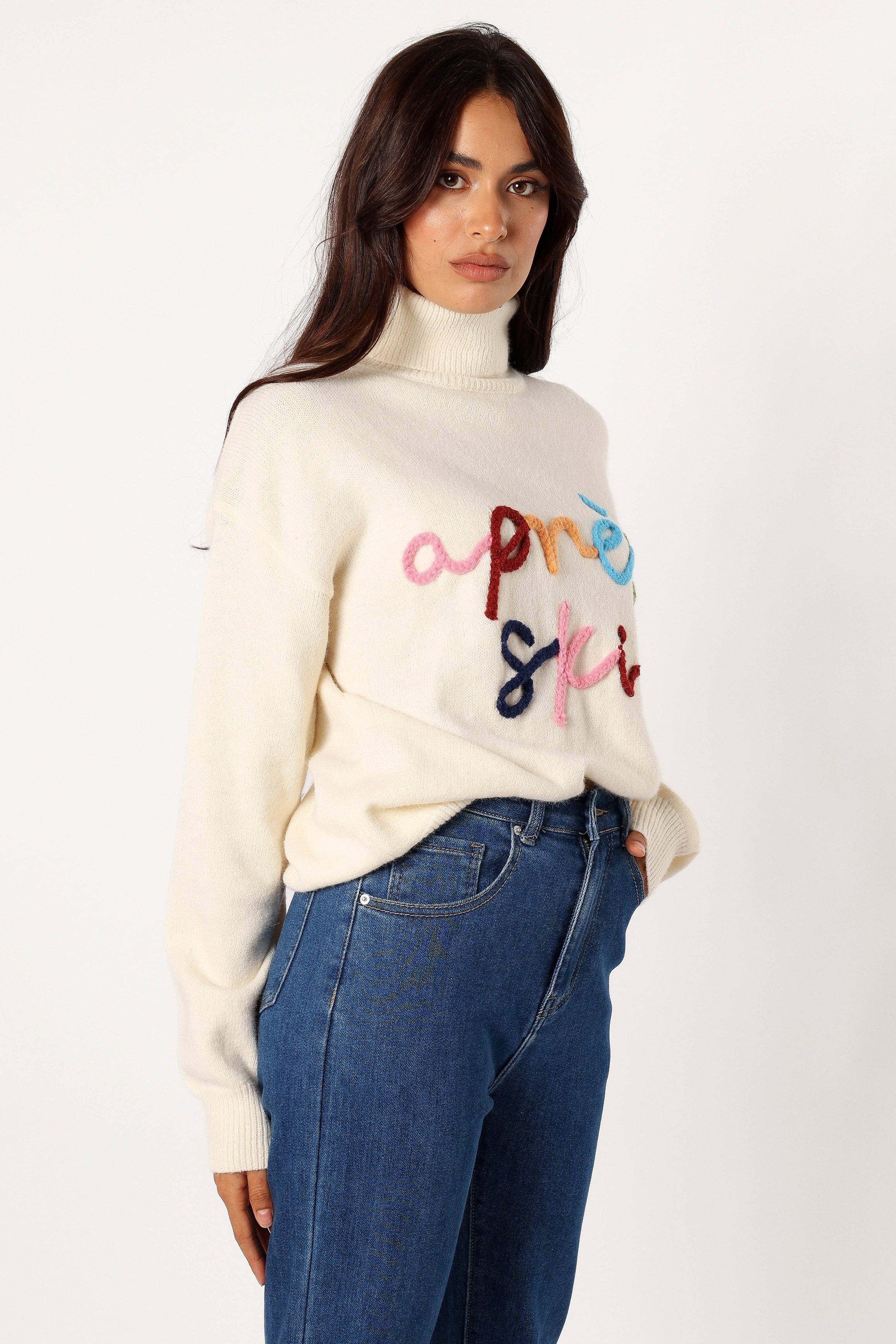 Apres Ski Turtleneck Knit Sweater - Off White