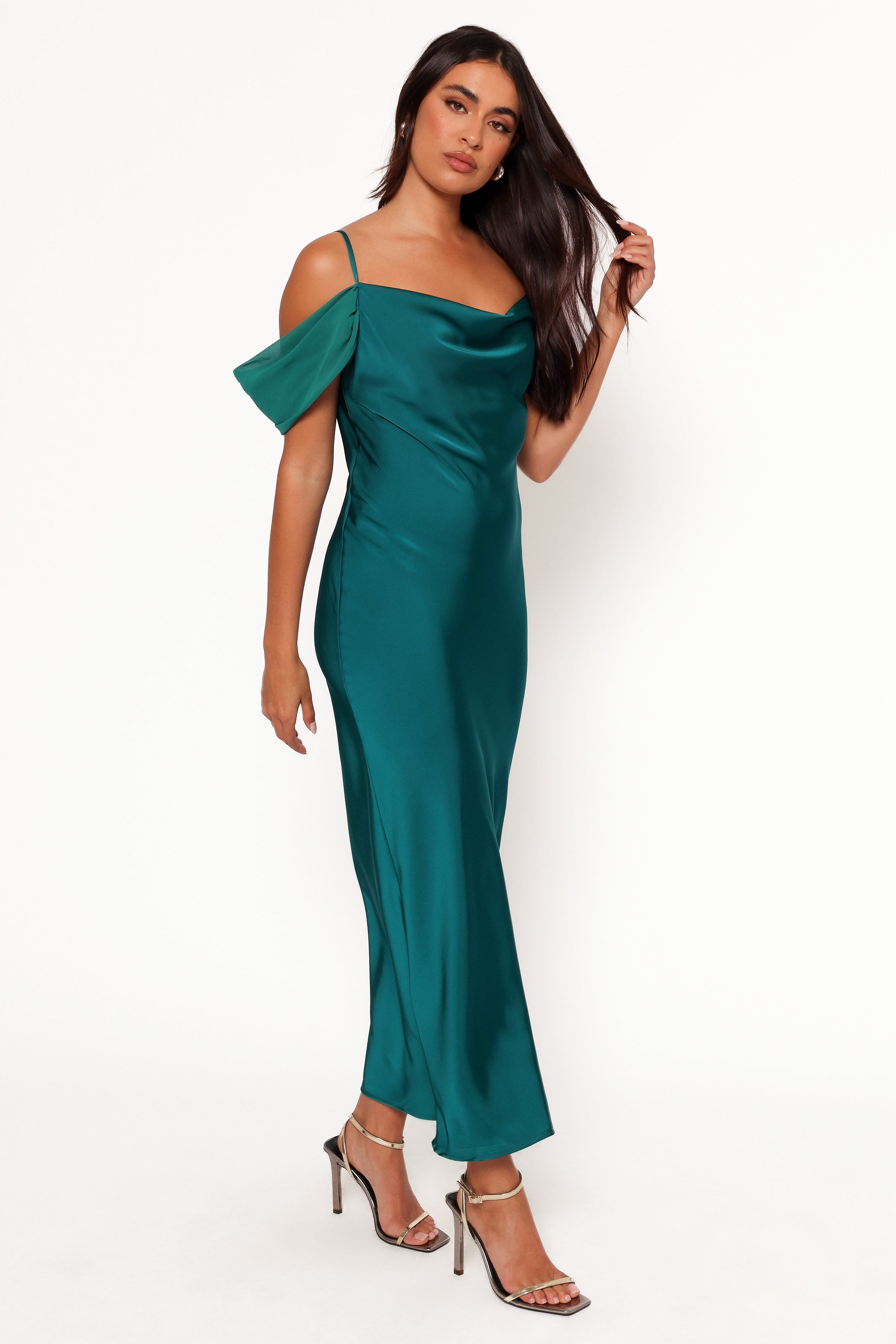 Reyna Off Shoulder Maxi Dress - Emerald Green