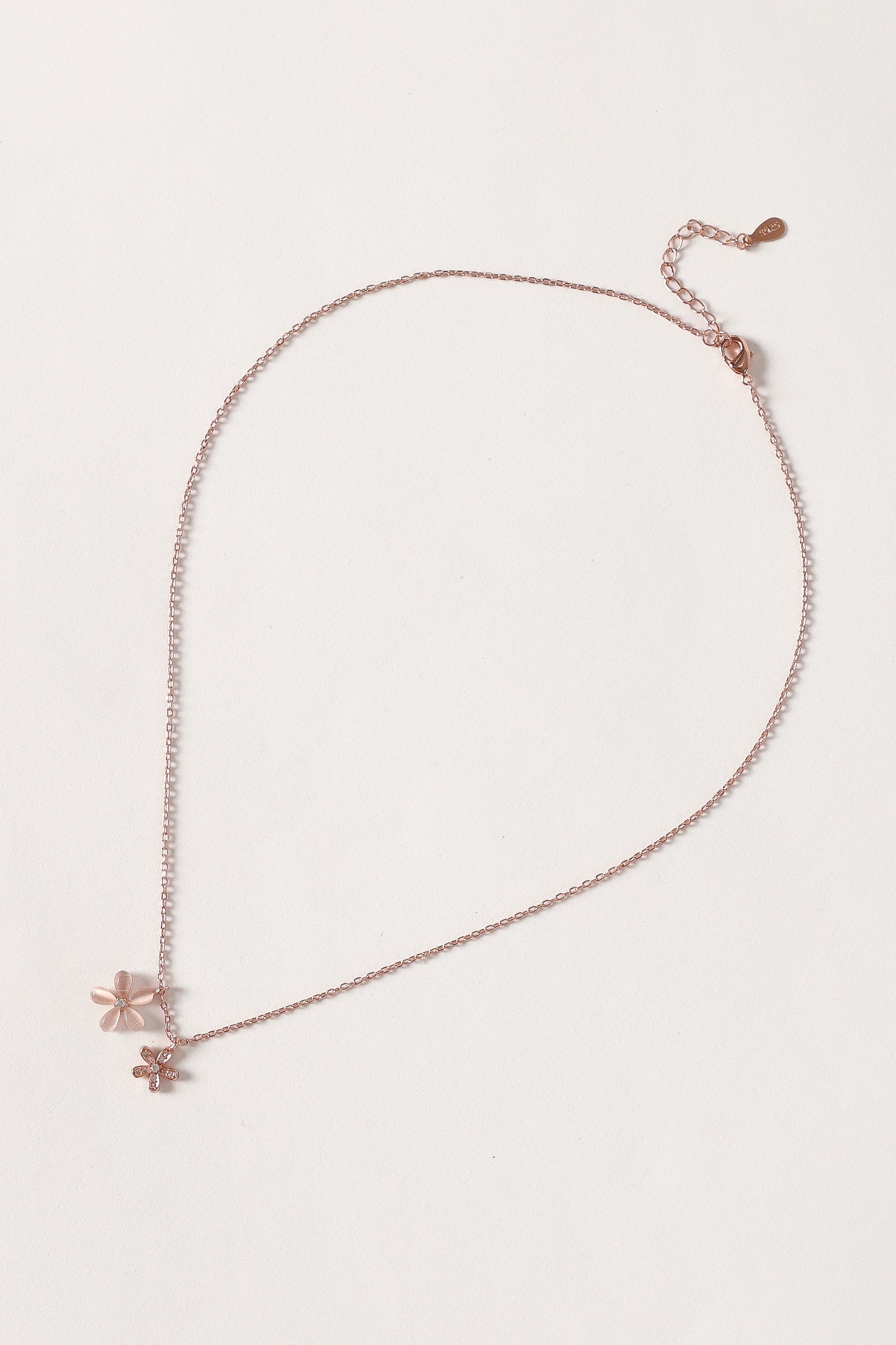 Hana Floral Necklace - Gold