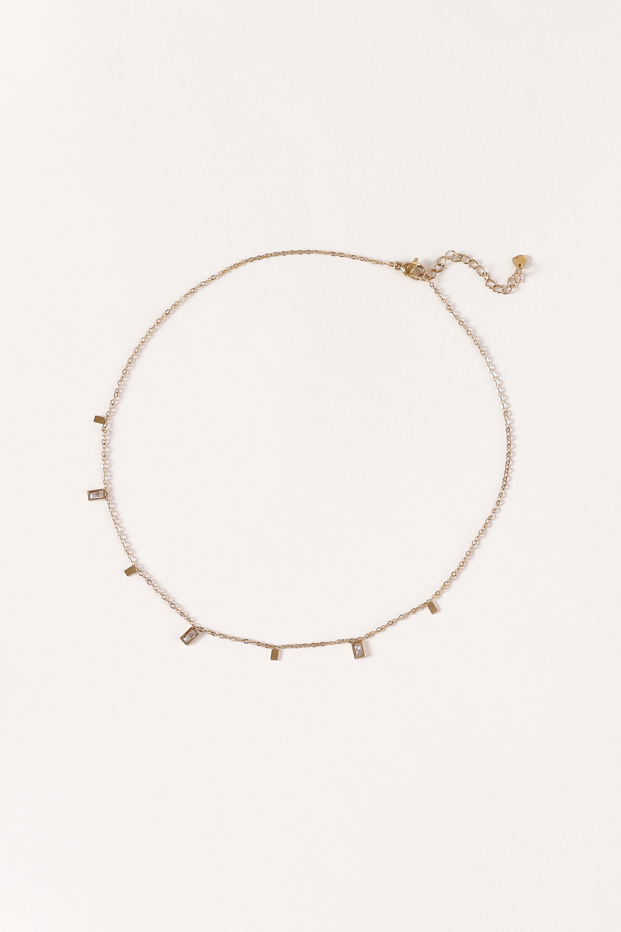 Vera Necklace - Gold