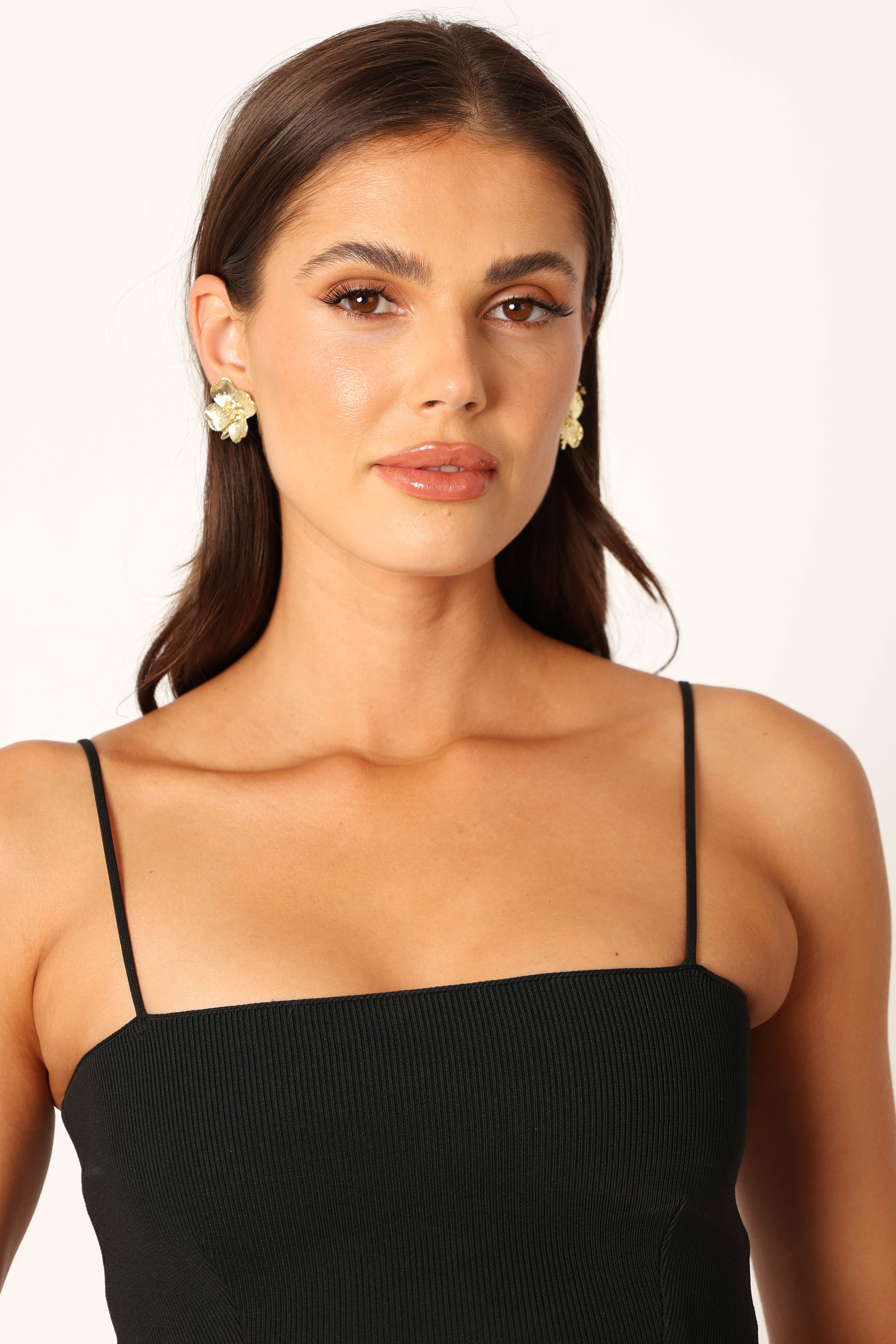 Hilary Flower Earrings - Gold