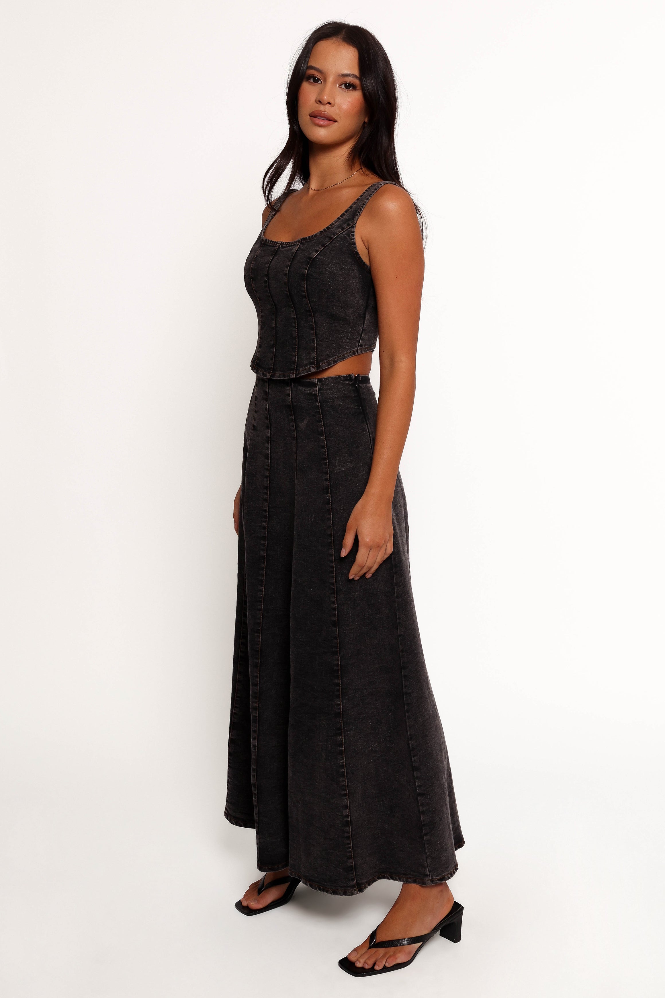 Mara Midi Skirt - Black