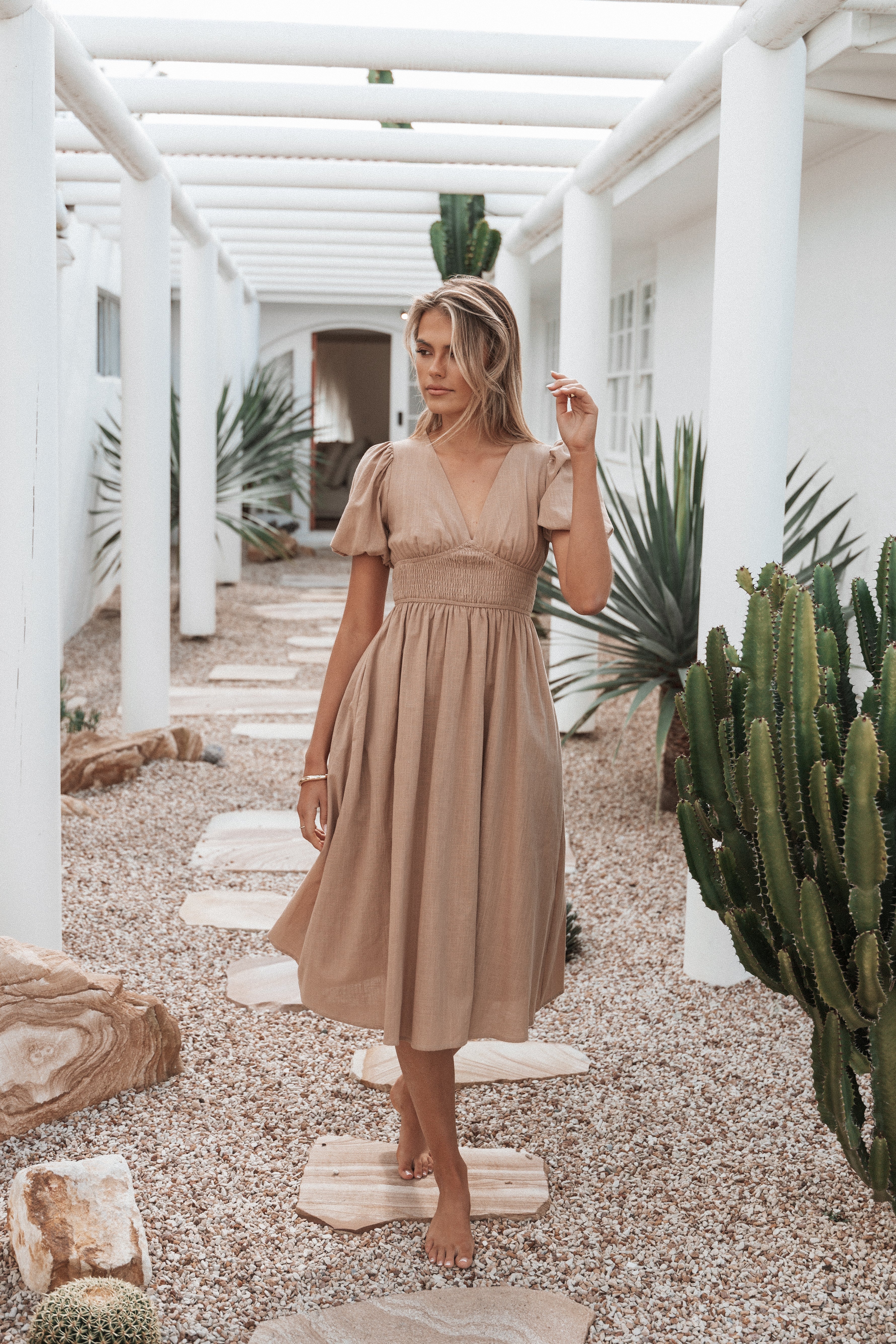 Ronnie Short Sleeve Midi Dress - Tan